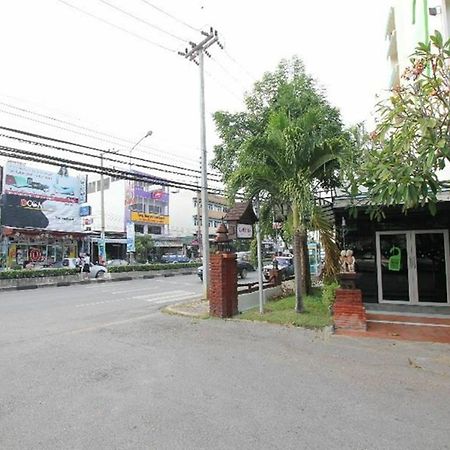 River Inn Kanchanaburi Eksteriør billede