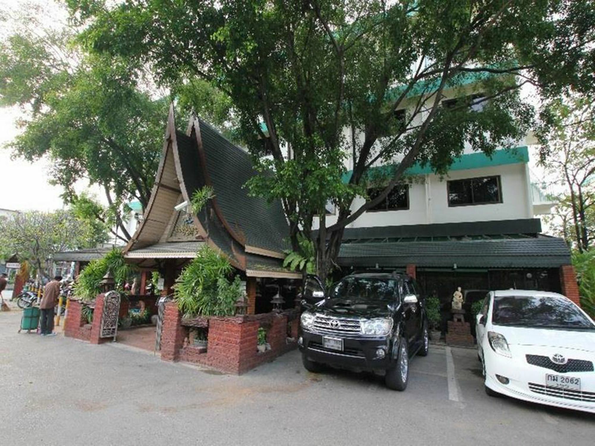River Inn Kanchanaburi Eksteriør billede